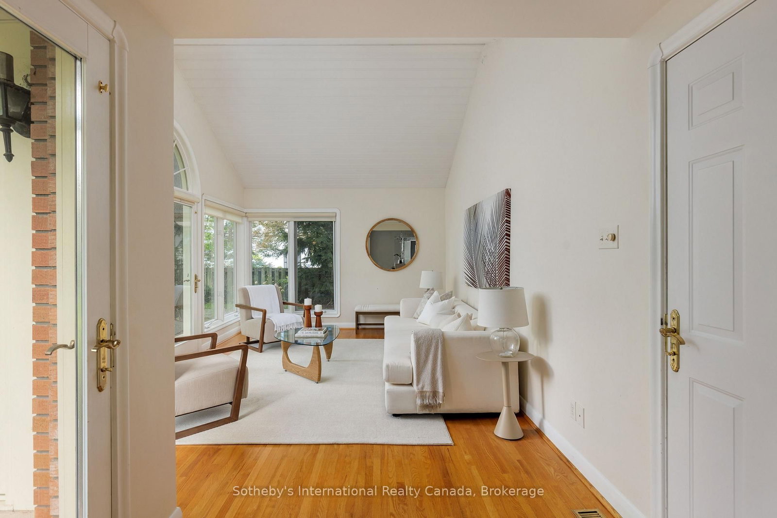 174 Claxton Drive • Oakville, ON photo 11