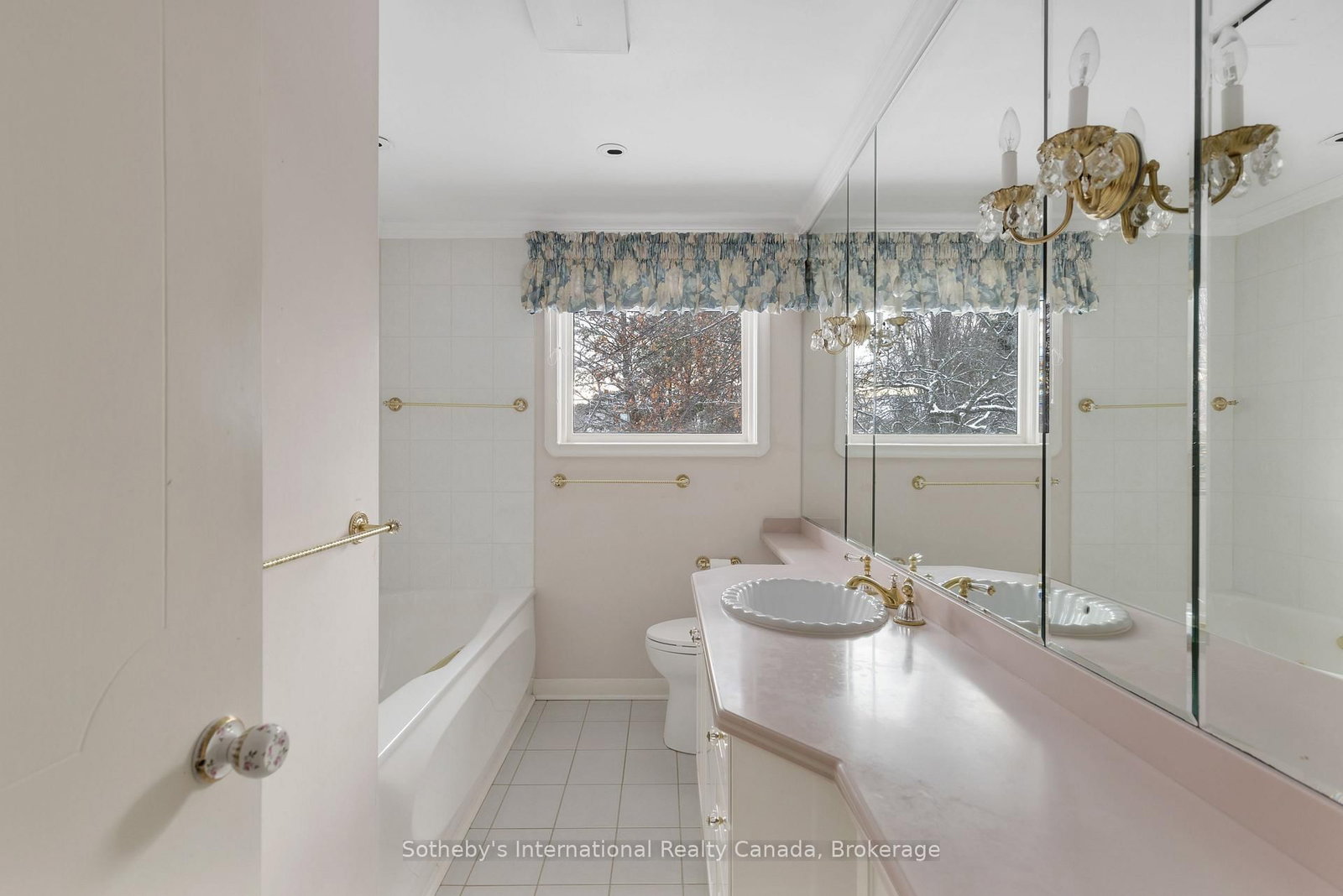 174 Claxton Drive • Oakville, ON photo 25