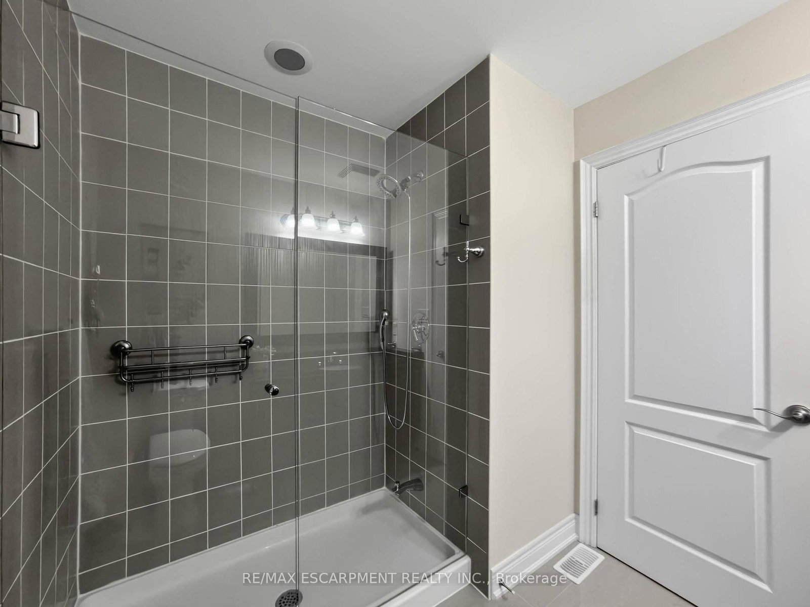3353 Liptay Avenue • #17 • Oakville, ON photo 26