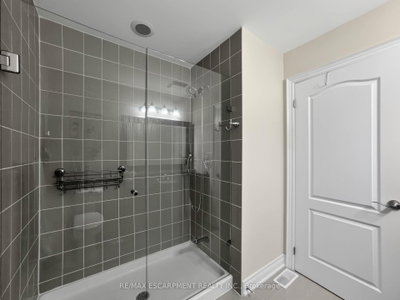 3353 Liptay Oakville,ON L6M 0M6 — Photo 26