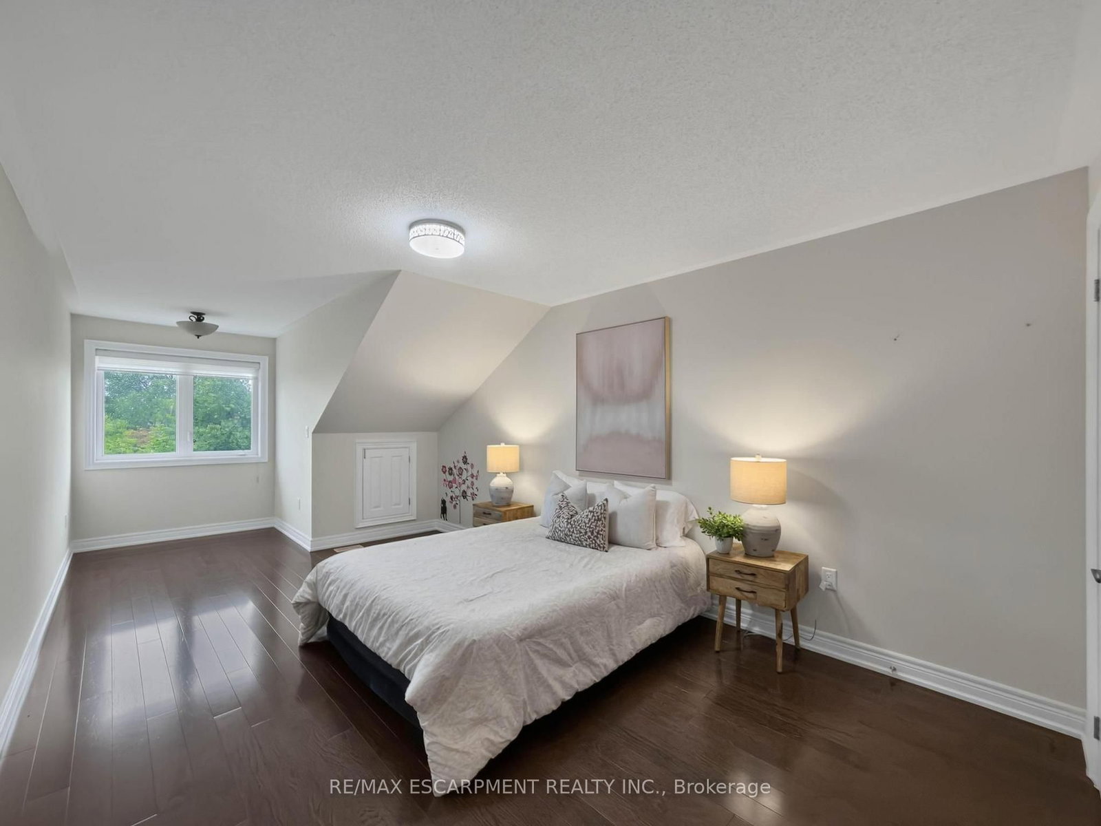 3353 Liptay Avenue • #17 • Oakville, ON photo 27