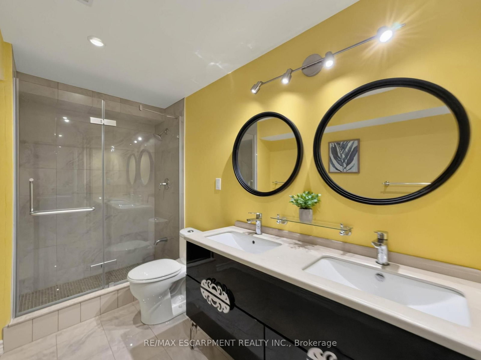 3353 Liptay Avenue • #17 • Oakville, ON photo 34