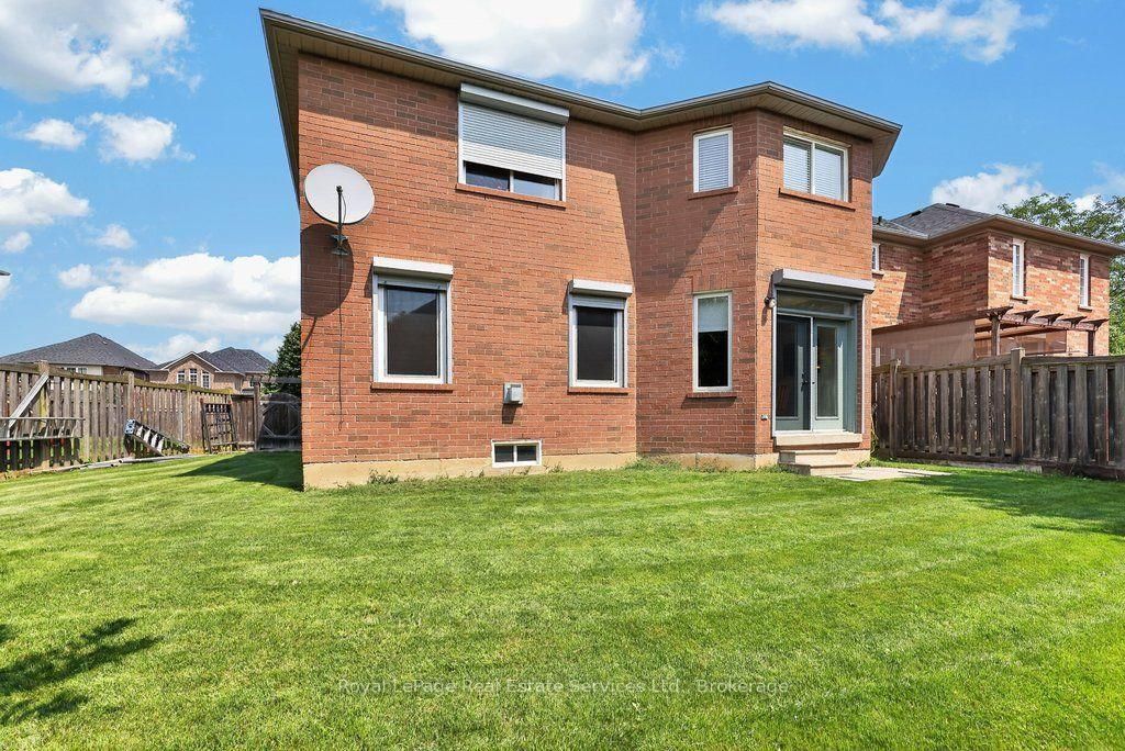2070 Willhaven Trail • Oakville, ON photo 31
