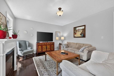 2070 Willhaven Trail • Oakville, ON photo 8