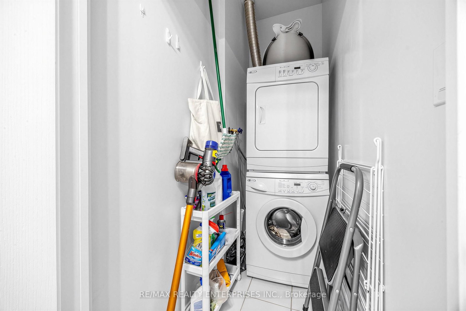 15 Legion Road • #304 • Toronto, ON photo 17