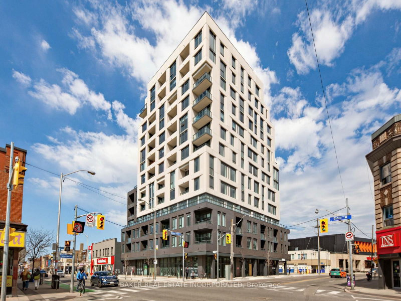702 - 758 Dovercourt Road