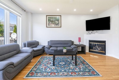 10 Rainy Dale Road • Brampton, ON photo 8