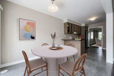 248 Ellen Davidson Drive • Oakville, ON photo 5