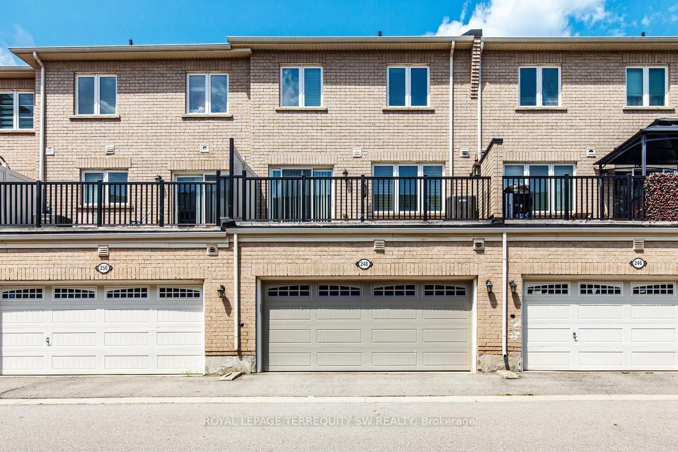 248 Ellen Davidson Drive • Oakville, ON photo 8