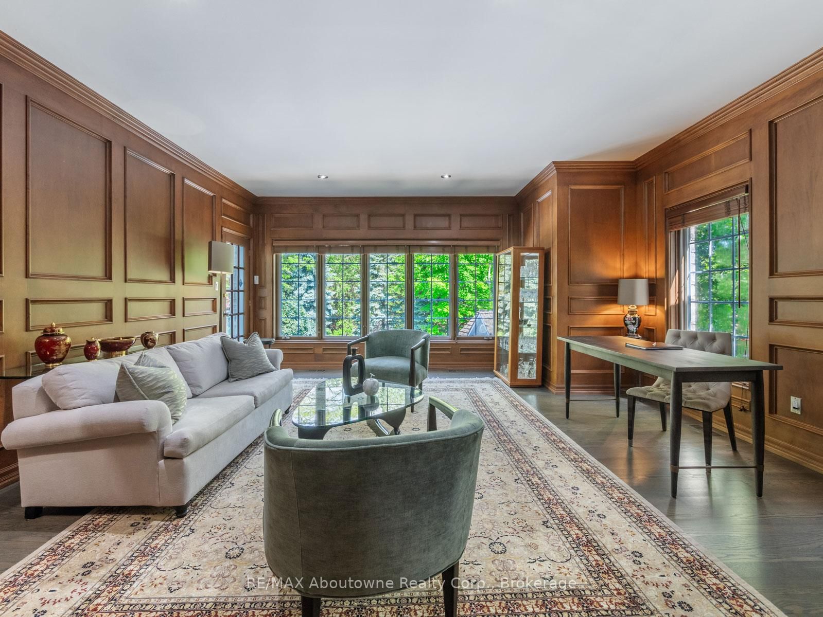 235 LAKEWOOD Drive • Oakville, ON photo 16