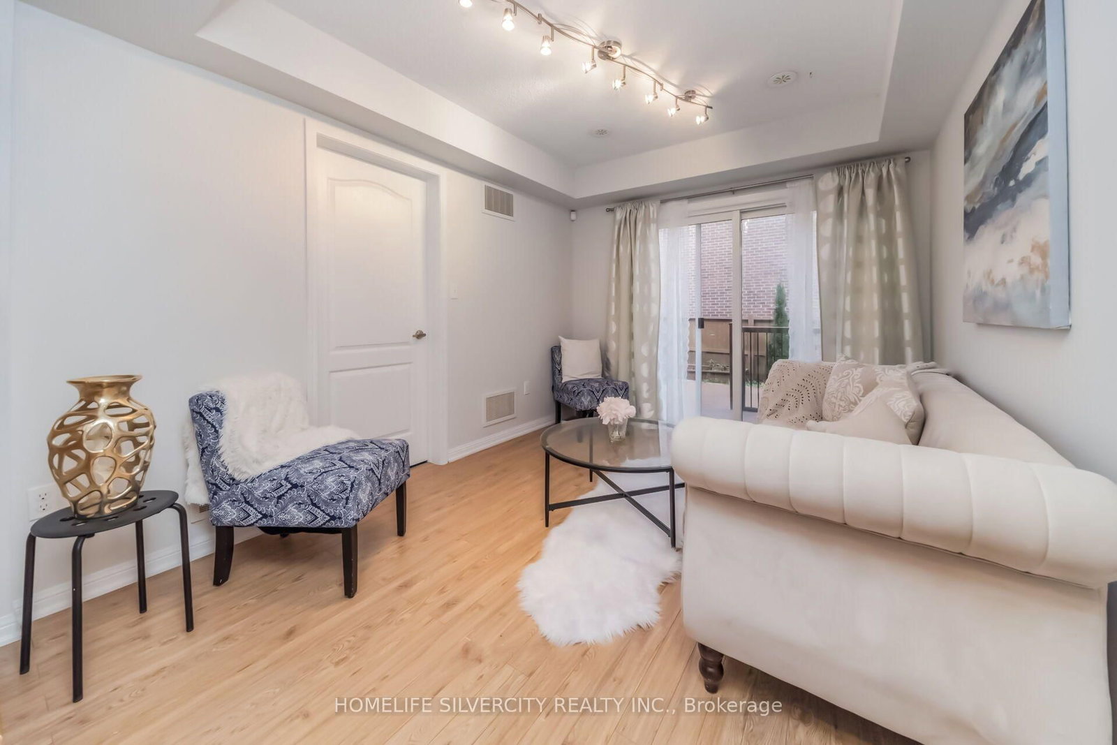 31 Betterton Crescent • Brampton, ON photo 8