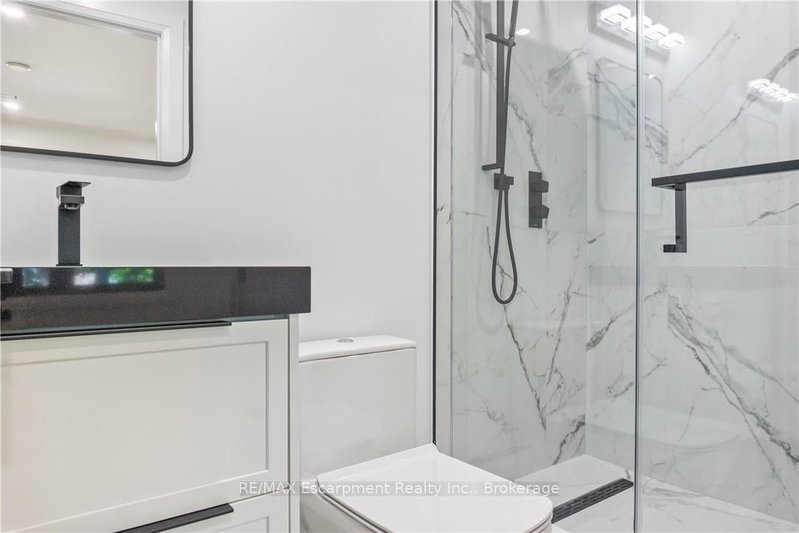 319 Beechfield Oakville,ON L6J 5H9 — Photo 18