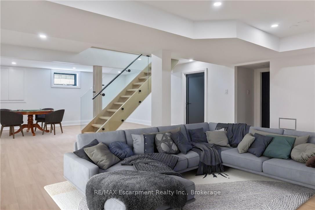 319 Beechfield Oakville,ON L6J 5H9 — Photo 20