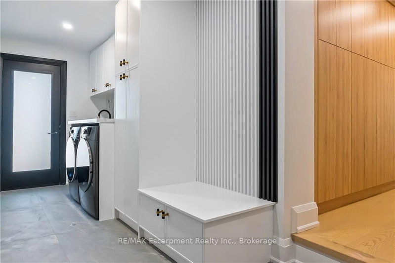 319 Beechfield Oakville,ON L6J 5H9 — Photo 21
