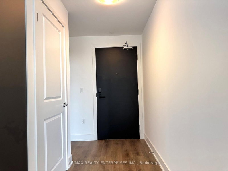 907A - 115 Nipissing Road