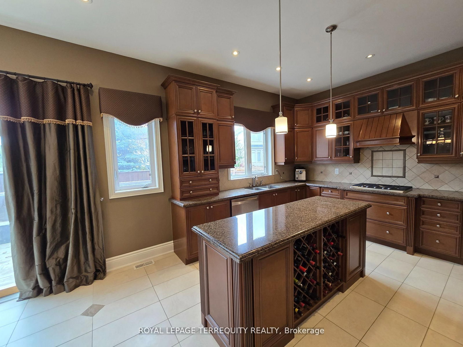 19 Black Diamond Brampton,ON L6X 0V8 — Photo 15