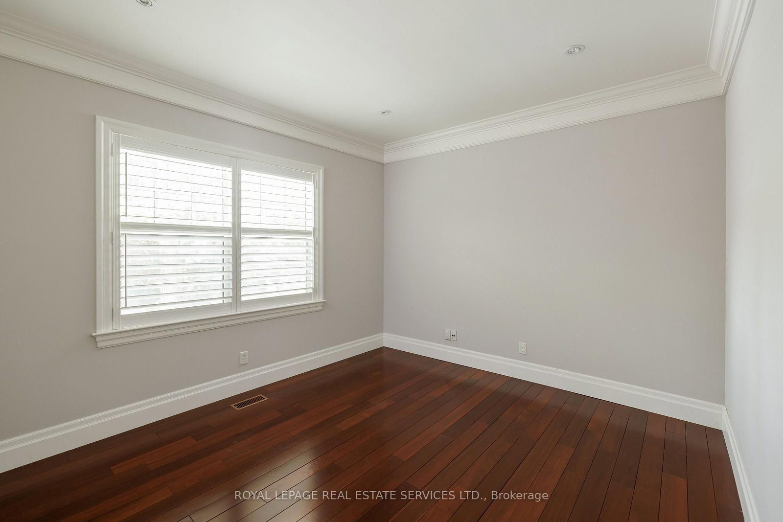 1387 Willowdown Road • Oakville, ON photo 23