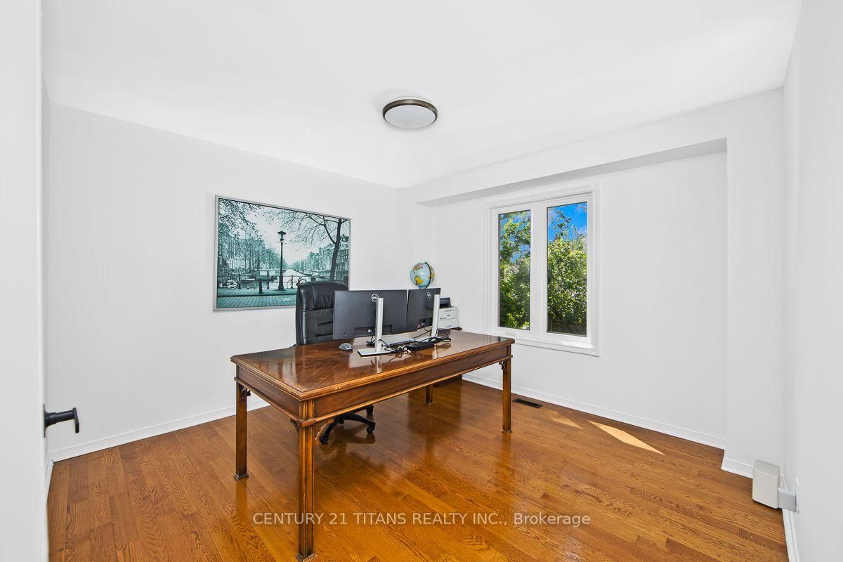 1692 Baymill Court • Mississauga, ON photo 18