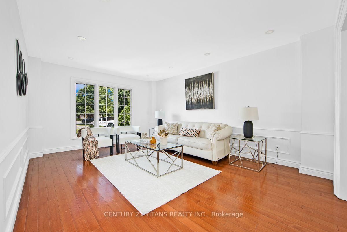1692 Baymill Court • Mississauga, ON photo 8
