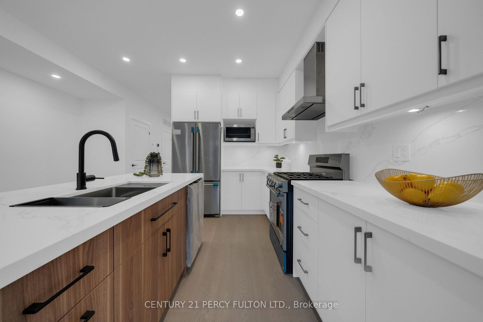 6636 Clock Court • #8 • Mississauga, ON photo 16