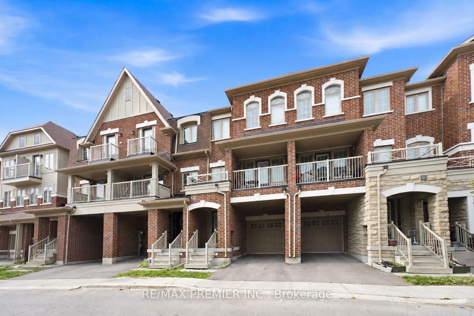 32 Shiff Crescent • Brampton, ON photo 1