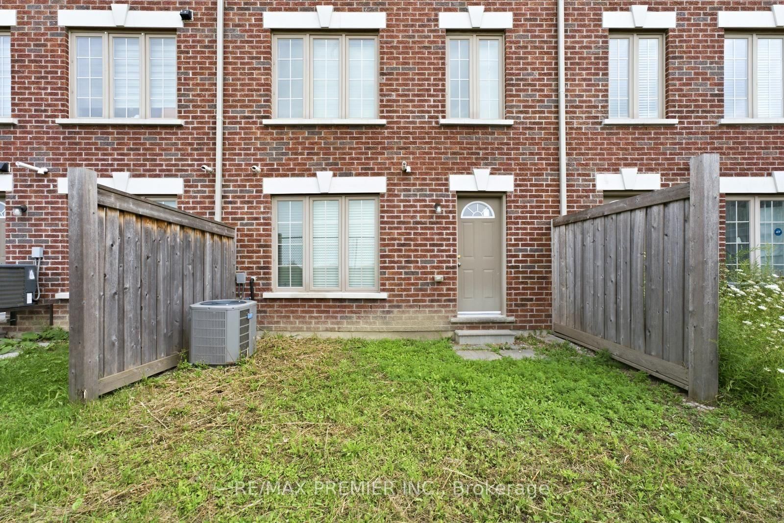 32 Shiff Crescent • Brampton, ON photo 22