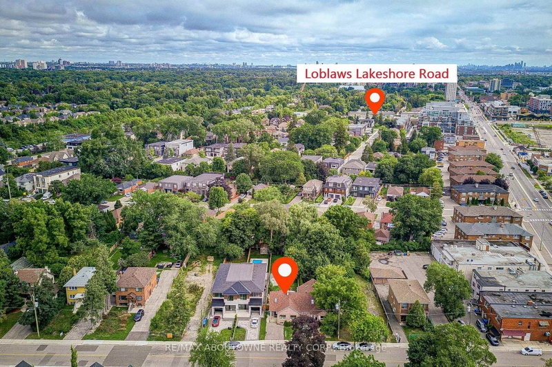 13 Broadview Avenue