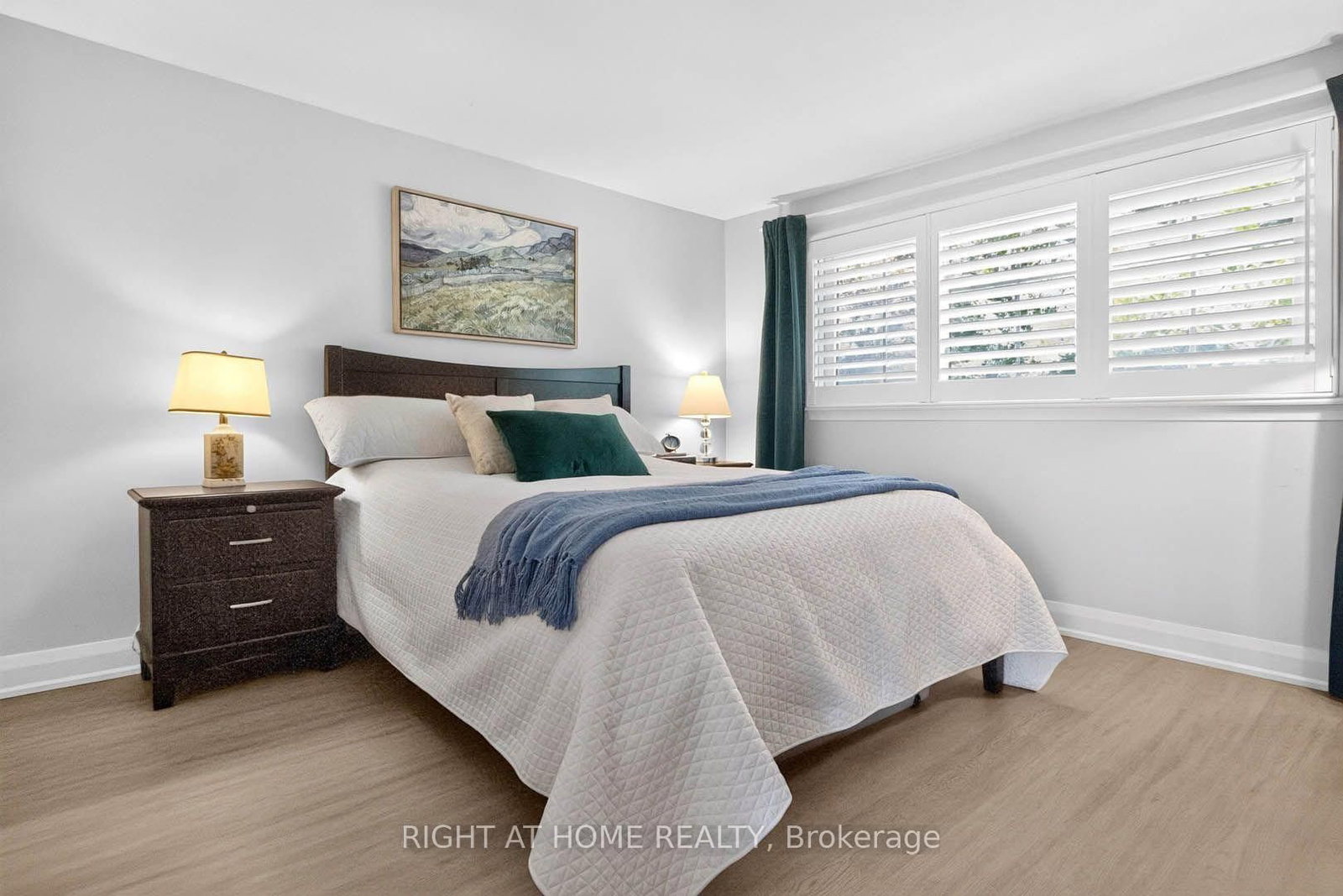 516 Kenmarr Crescent • Burlington, ON photo 17