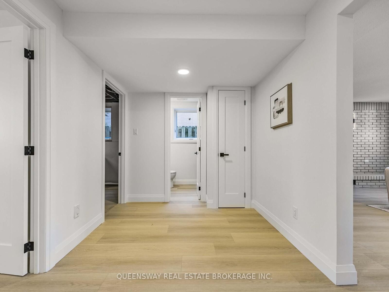 1128 Pinegrove Road • Oakville, ON photo 30