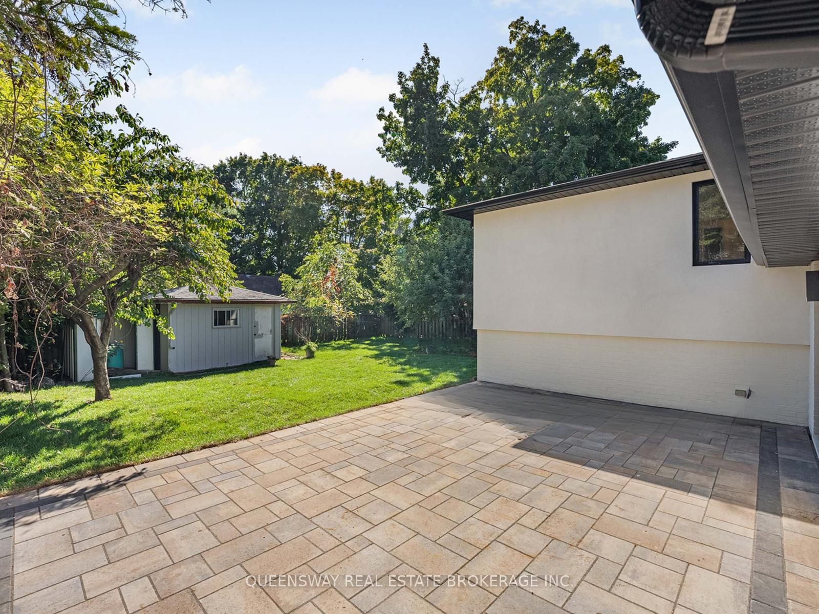 1128 Pinegrove Road • Oakville, ON photo 34