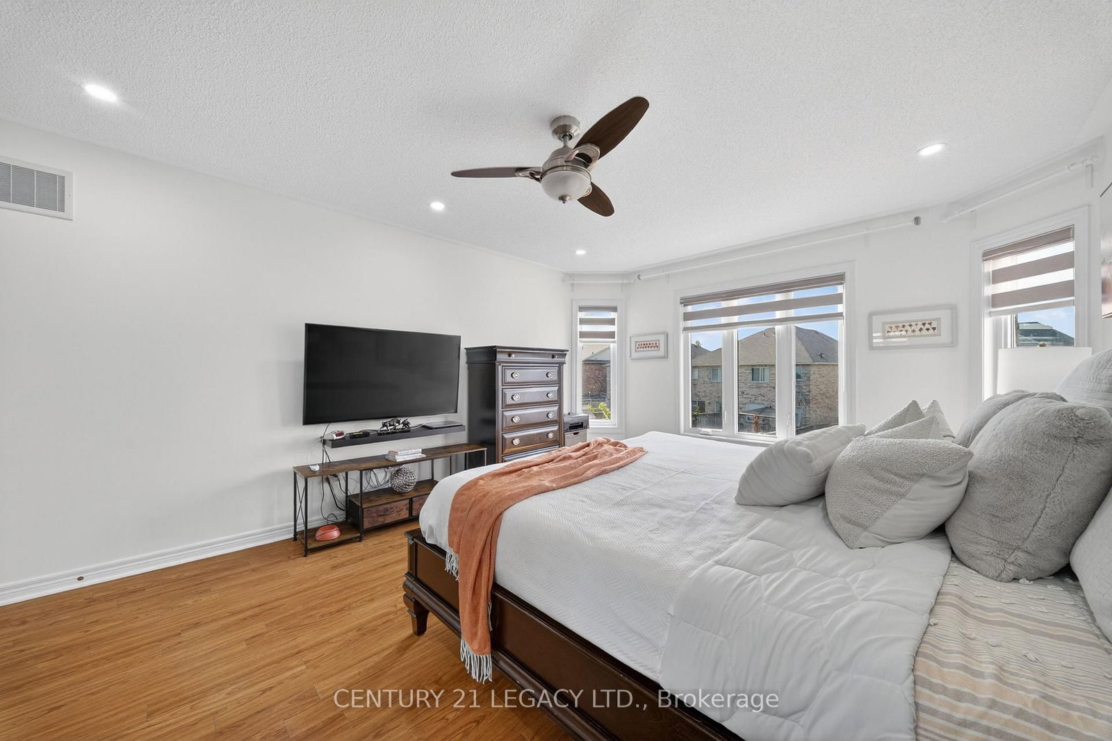 12 Aria Lane • Brampton, ON photo 23