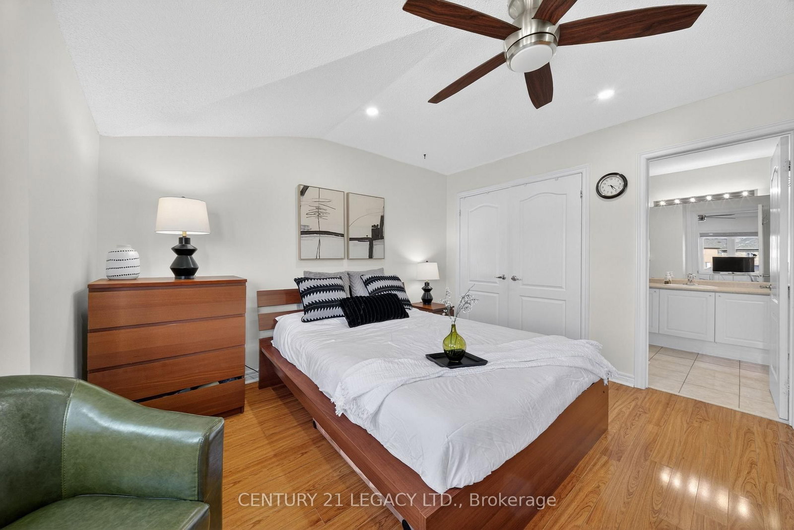 12 Aria Lane • Brampton, ON photo 31
