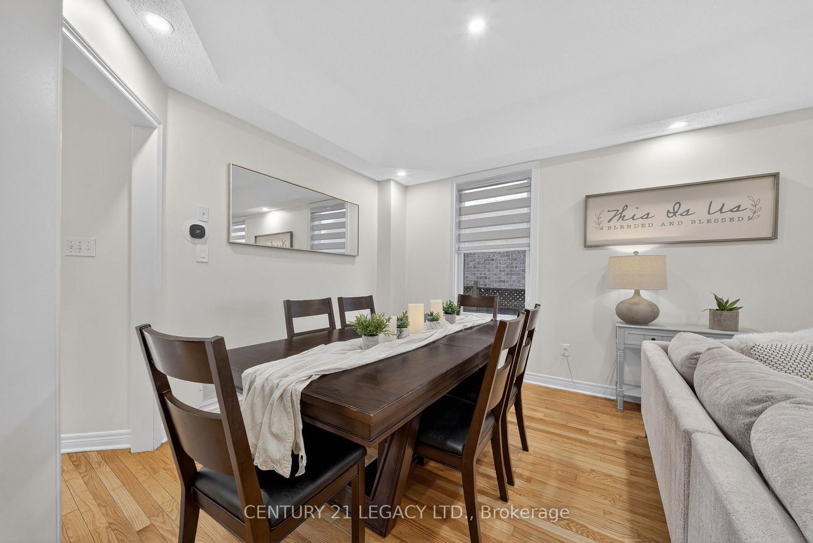 12 Aria Lane • Brampton, ON photo 8