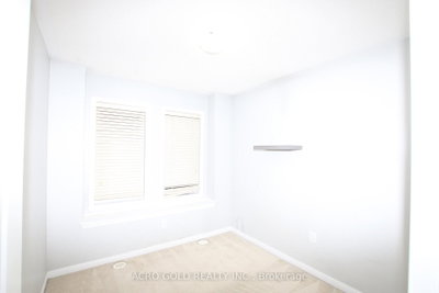 32 Mercedes Brampton,ON L7A 0Z2 — Photo 24