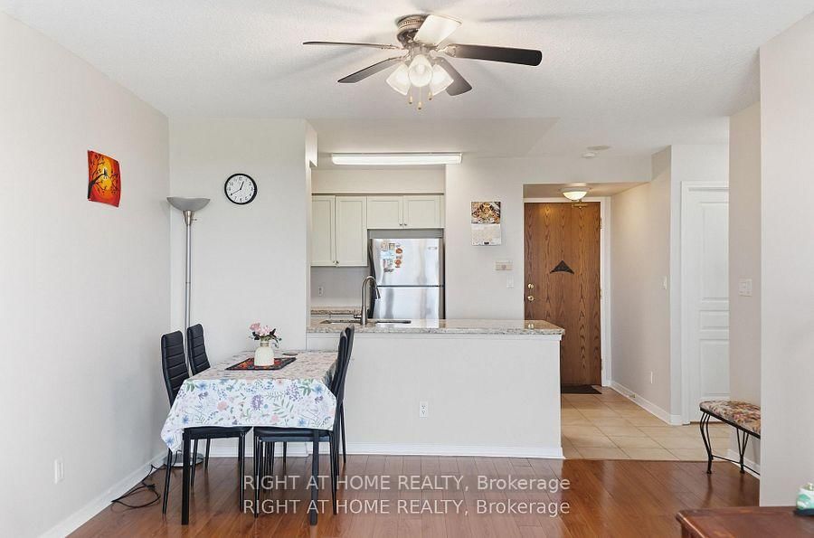 4879 Kimbermount Mississauga,ON L5B 0H8 — Photo 11