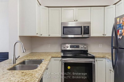 4879 Kimbermount Mississauga,ON L5B 0H8 — Photo 9