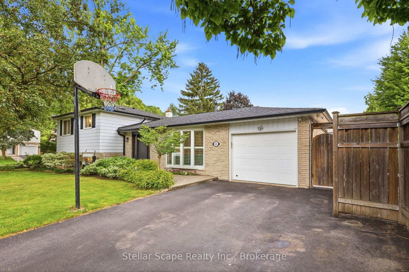 1218 Oxlow Dr photo 4