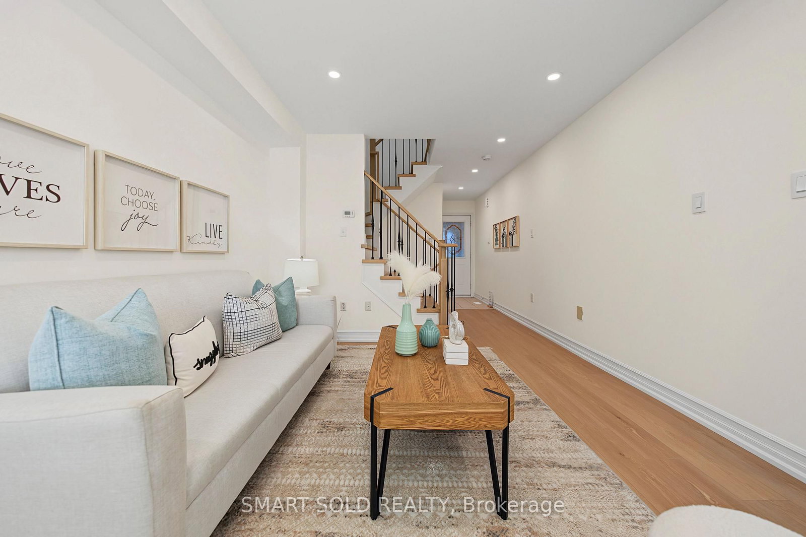 906 Delgado Drive • Mississauga, ON photo 14