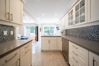 339 Ravineview Oakville,ON L6H 6S6 — Photo 15
