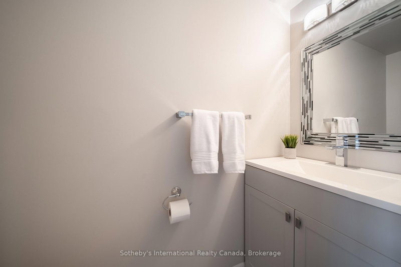 339 Ravineview Oakville,ON L6H 6S6 — Photo 19