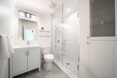 339 Ravineview Oakville,ON L6H 6S6 — Photo 24