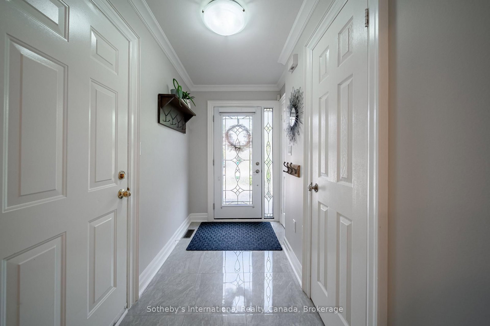 339 Ravineview Way • Oakville, ON photo 4