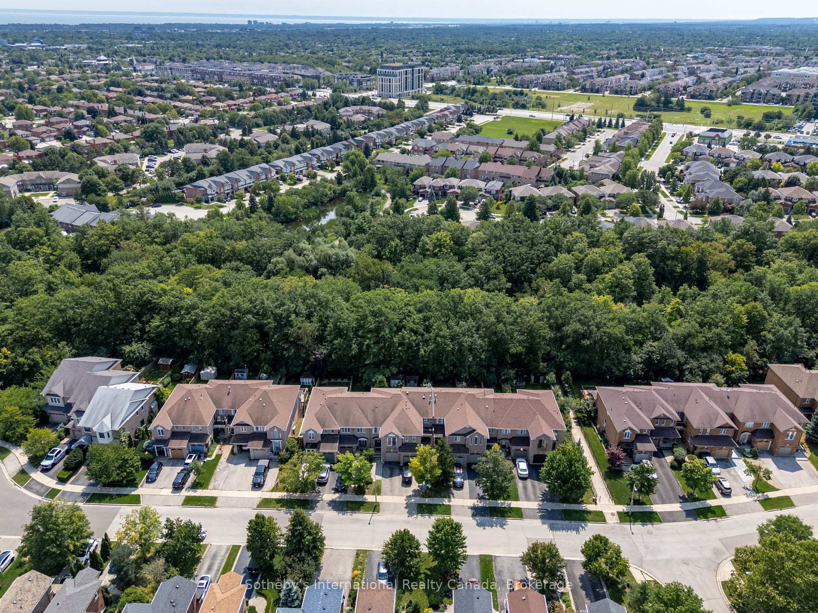 339 Ravineview Way • Oakville, ON photo 40