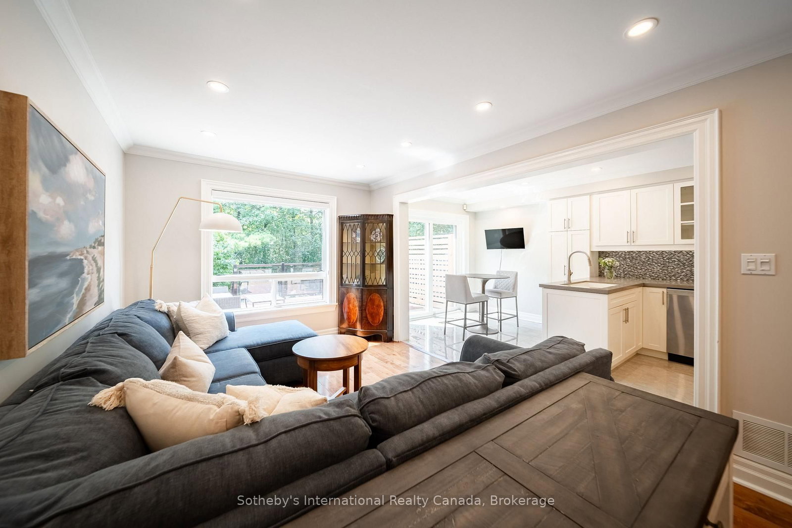 339 Ravineview Way • Oakville, ON photo 9