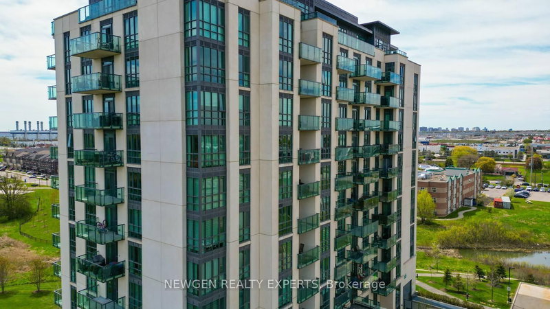 65 Yorkland Brampton,ON L6P 4M5 — Photo 5