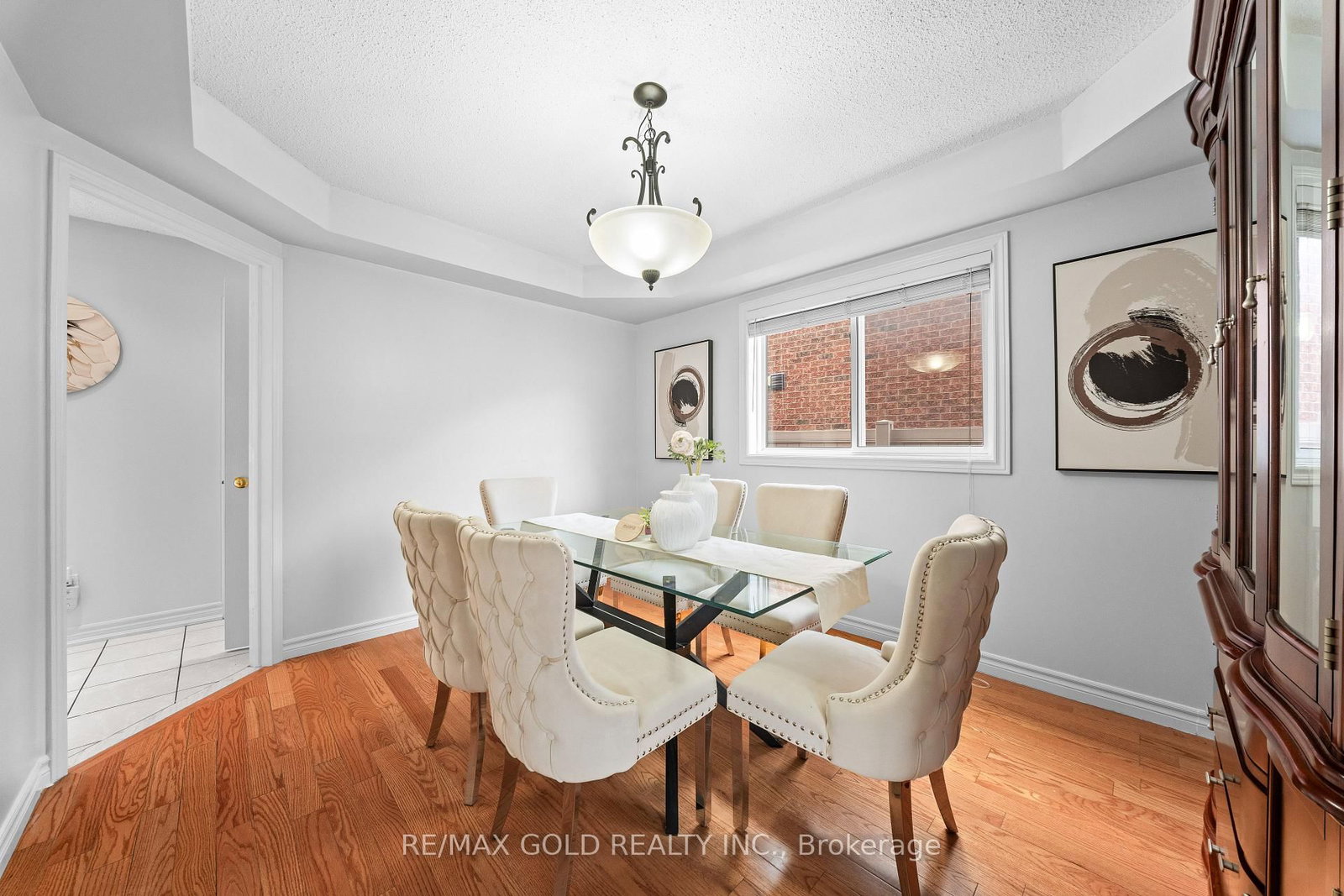 Sandringham-Wellington, Brampton photo 11