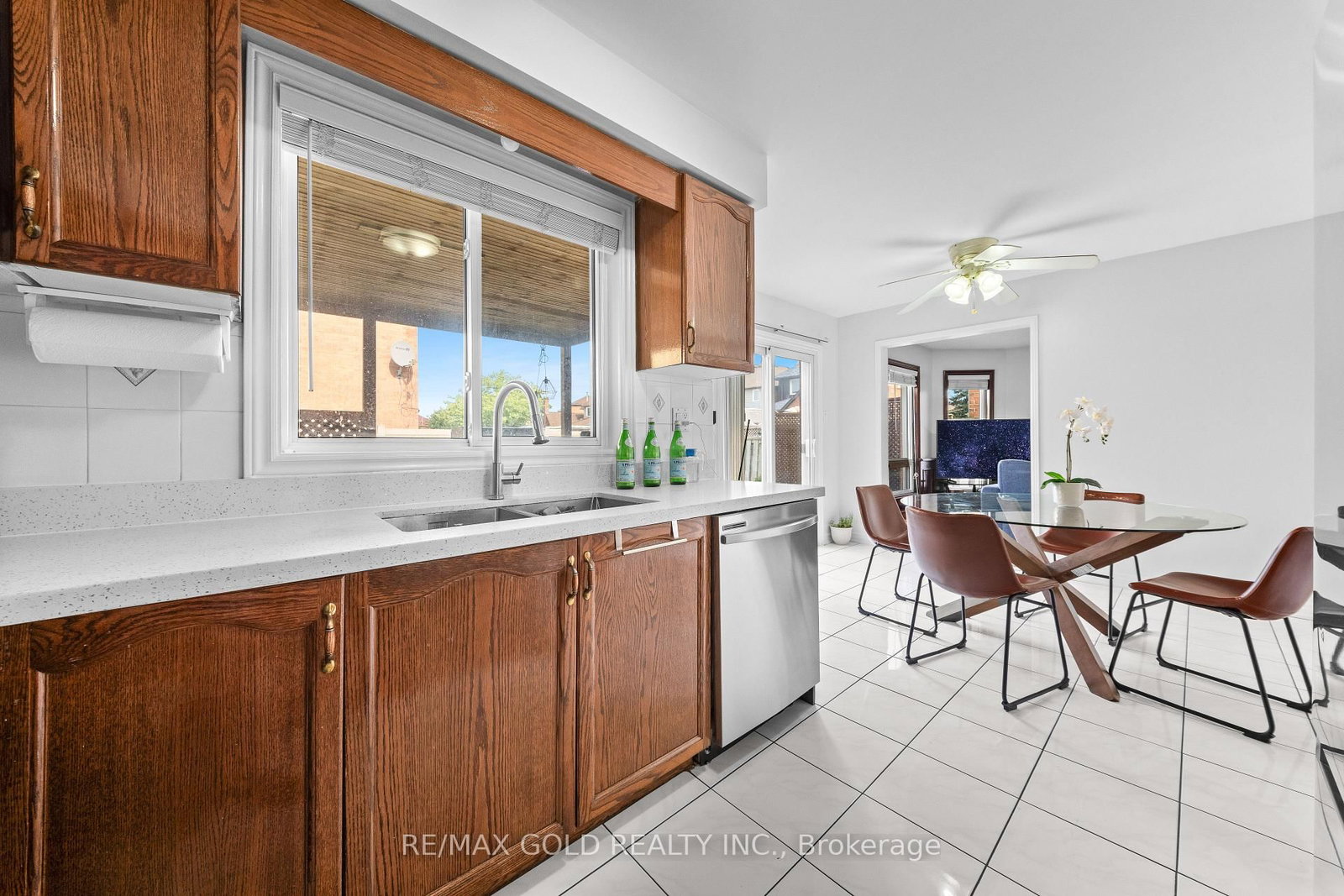 Sandringham-Wellington, Brampton photo 15