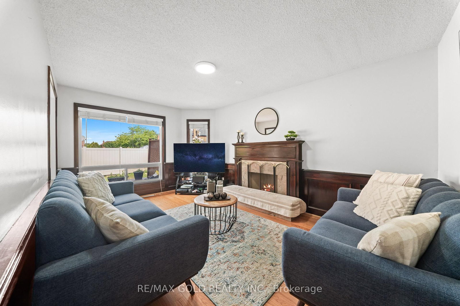 Sandringham-Wellington, Brampton photo 17