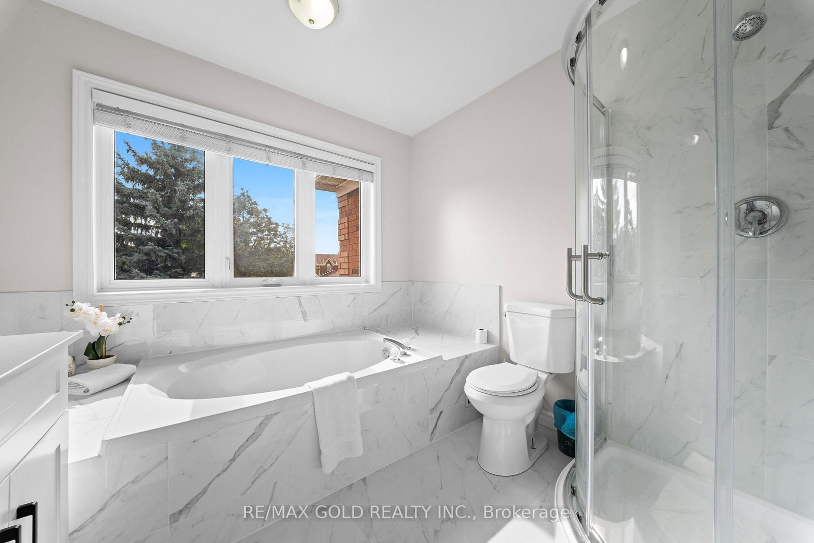 Sandringham-Wellington, Brampton photo 27