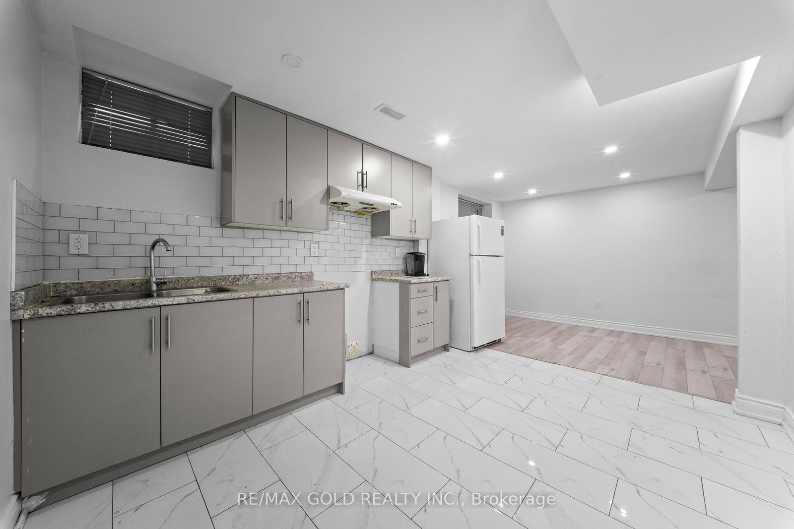 Sandringham-Wellington, Brampton photo 37